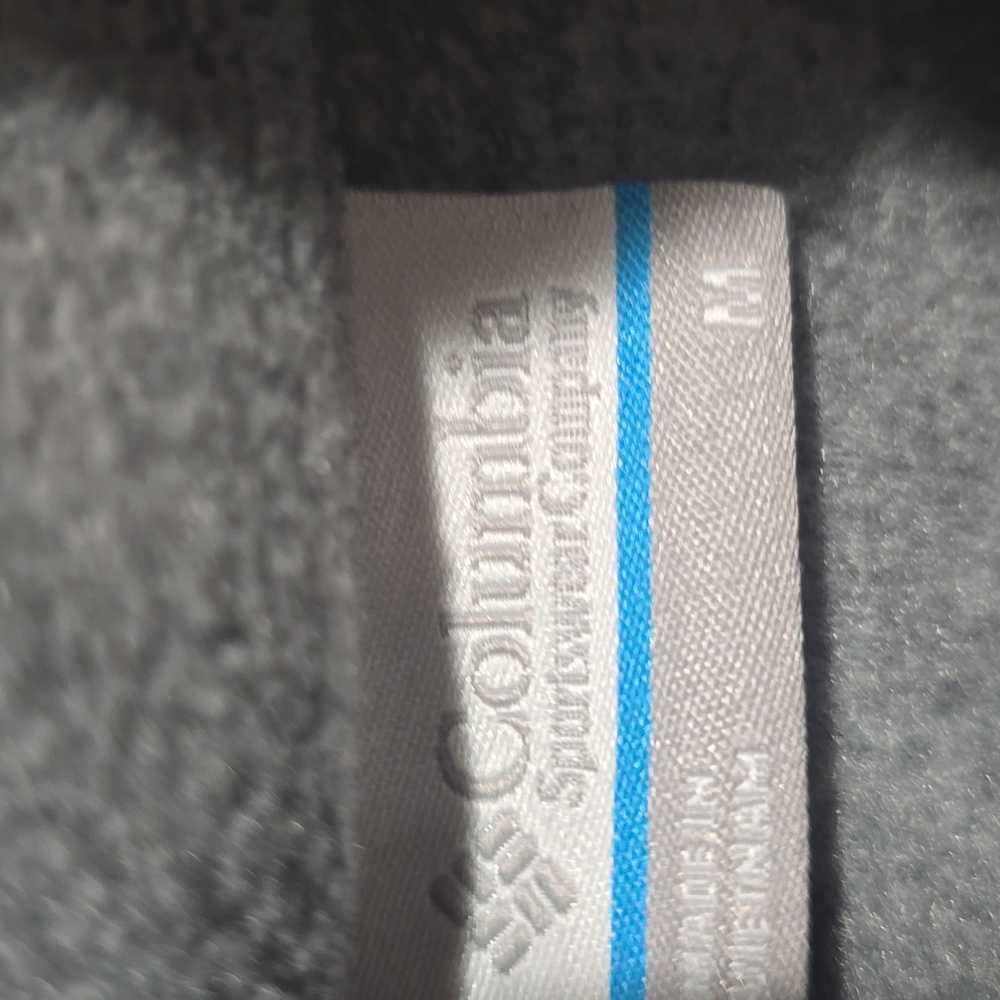 Columbia WOMENS Gray Fleece Jacket with Pink Accents - Picture 4 of 5